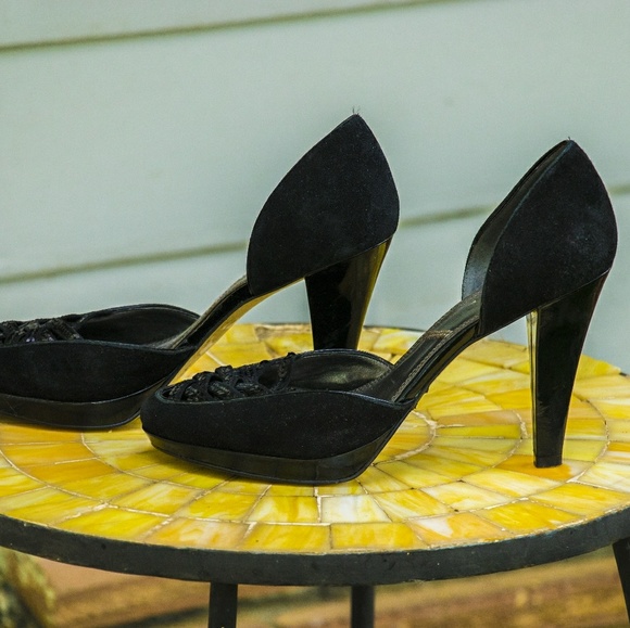 Tahari Black sequin lattice heels - Picture 3 of 6